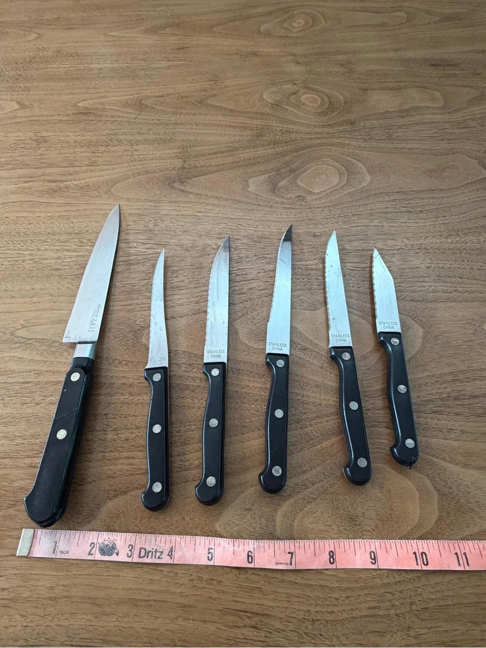 6 knives